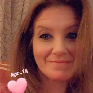 Meet your Posher, Tabitha r